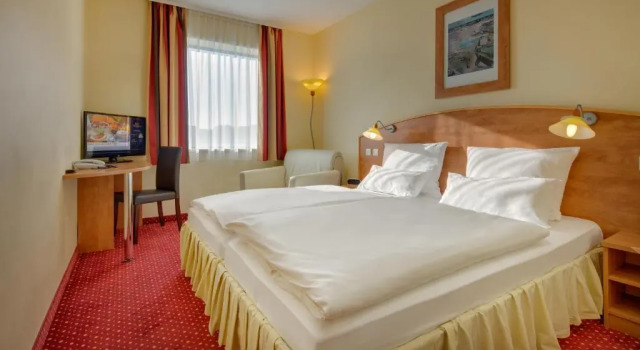 Standard Doppel Zimmer Amedia Express Prague, Trademark Collection by Wyndham