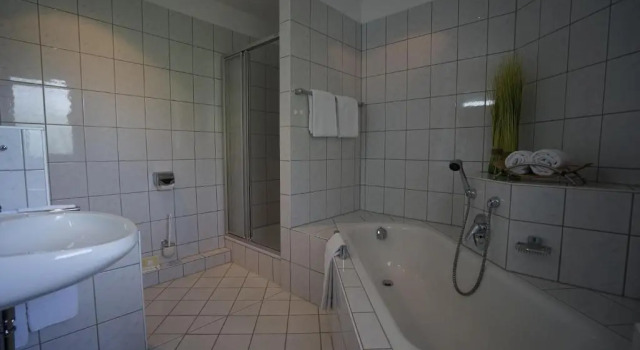 Двухместный номер Standard с балконом Hotel Lorösch