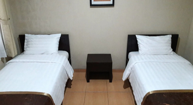 Villa Lemon, Book Villa Bongkor West Java