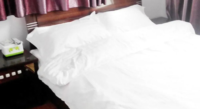 Luoyang Lerujia Hotel, Book Hotel Lao Cheng 