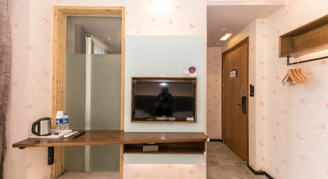 Люкс Deluxe Starway Hotel Lanzhou New District Zhongchuan Airport
