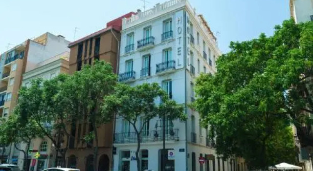 HolaHotel del Carmen, Забронировать Отель Валенсия Коста-де-Валенсия