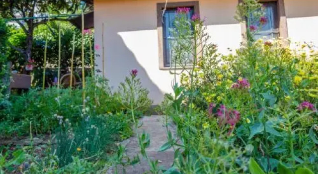 Little garden house, Забронировать Отель Отели Приморско-Горанской жупания с парковкой, Парковка