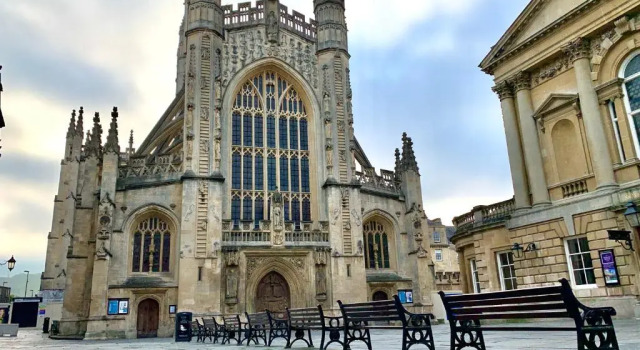 Апартаменты Little Elm - luxury home from home, free parking, 30-40 mins walk from Bath city centre