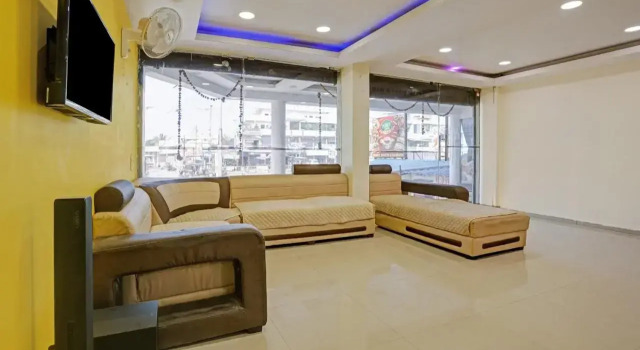OYO Flagship 70132 Hotel Lemon Grass