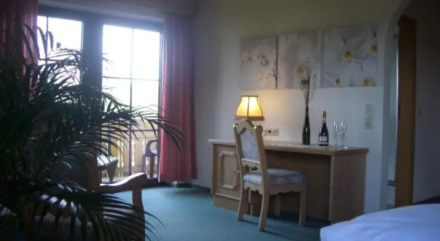 Hotel Bergblick, Varaa Hotelli Hotellit Baijeri pysäköinnillä, Pysäköinti