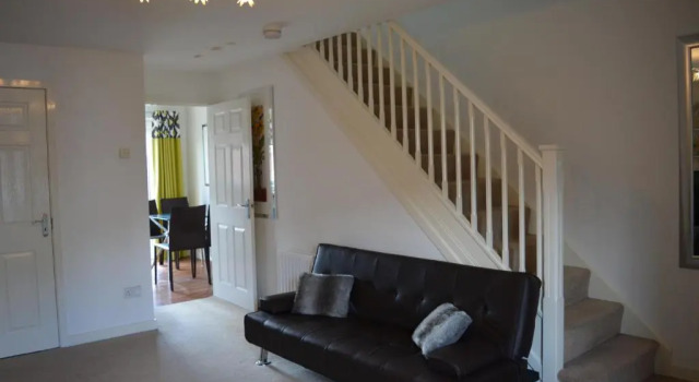 Коттедж с 3 комнатами Glasgow Hampden House