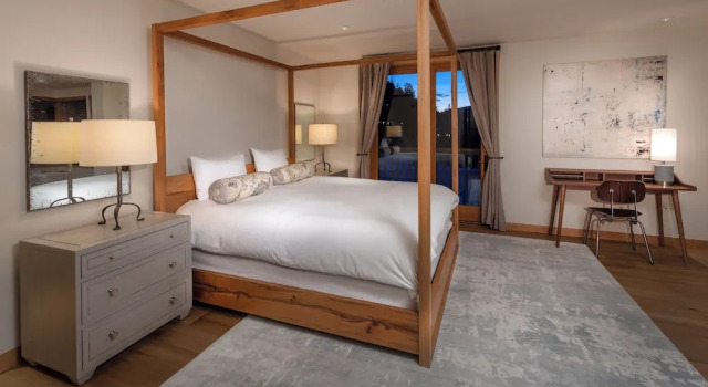 Номер Deluxe с 3 комнатами с балконом The Edelweiss Lodge and Spa