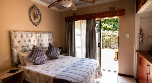 Люкс Invite Guest House - Self Catering Accommodation in Vanderbijlpark