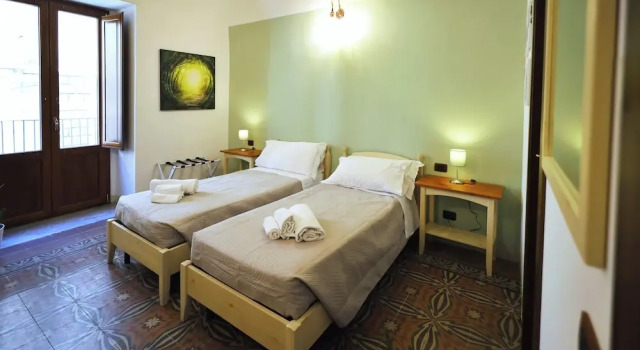 Cataneasy Rooms