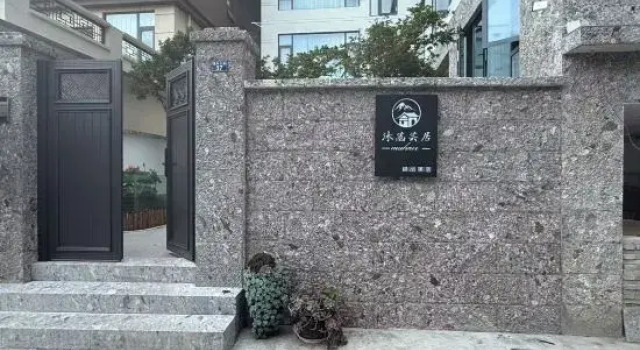 MUHAN Homestay, Prenota Hotel Hotel a Lijiang con parcheggio, Parcheggio