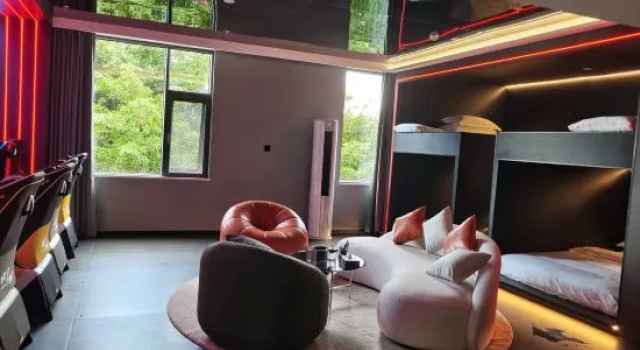 Кровать в общем номере Yuxi Hui Jing Hotel