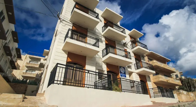 Dolman Complex Apartments, Varaa Huoneisto Xlendi Gozo