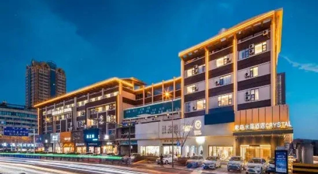 Crystal Hotel, Забронировать Отель Отели Ляньюньган с парковкой, Парковка