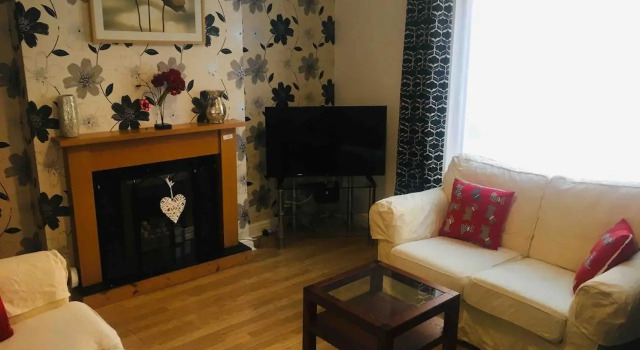 5Bedroom House For Corporate Stays in Kettering