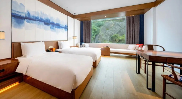Номер Standard Hotel Indigo Dali Erhai by IHG