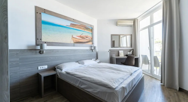 Двухместный номер Standard с балконом и с видом на озеро Barbara Piran Beach Hotel