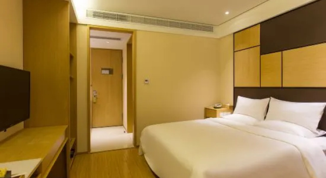 Двухместный номер Standard JI Hotel Shanghai Oriental Pearl Tower