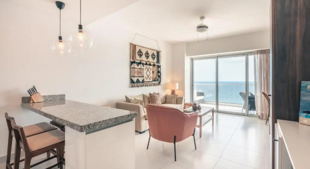 Апартаменты 2BR Apartment at Aquarella AG02