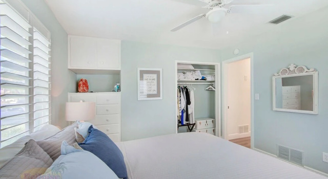 A Vacationer's Dream - Monthly Pool 3 Bedroom Home by RedAwning