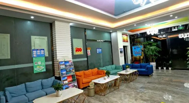 Mile Lake View Baiman Hotel (Wenquan Road Branch), Book Hotel Hoteller og overnatningssteder i Miyang, Hotel