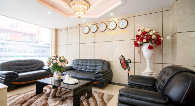 Collection O Sunrise Hotel Trung Son Near Lotte Mart, Забронировать Отель Биньань Хошимин