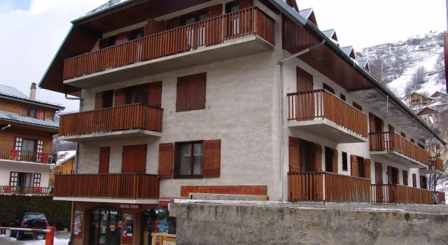 Cret DE Pere N°17 : Duplex 3 Pièces 6 Personnes / 3 Rooms 6 People