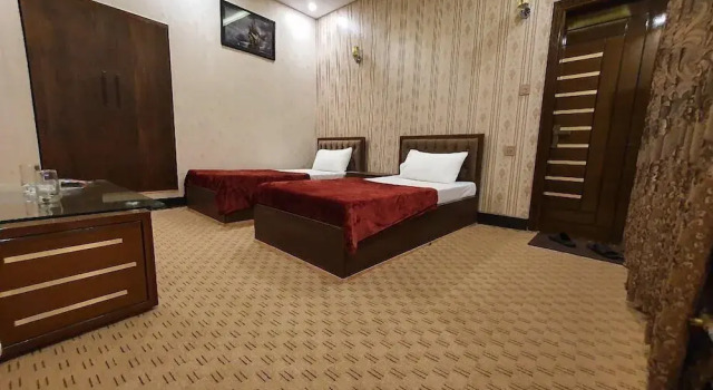 HUSNAIN RESORT by Saud khan, Забронировать Курортный отель Мансехра провинция Хайбер-Пахтунхва