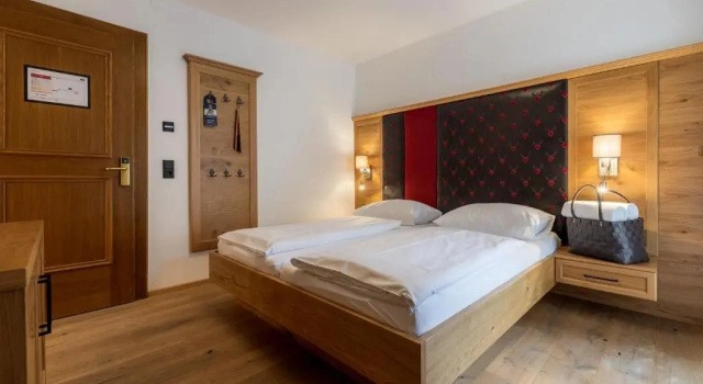 Номер Superior Hotel Zum Stern inkl Gasteiner Bergbahnen im Sommer