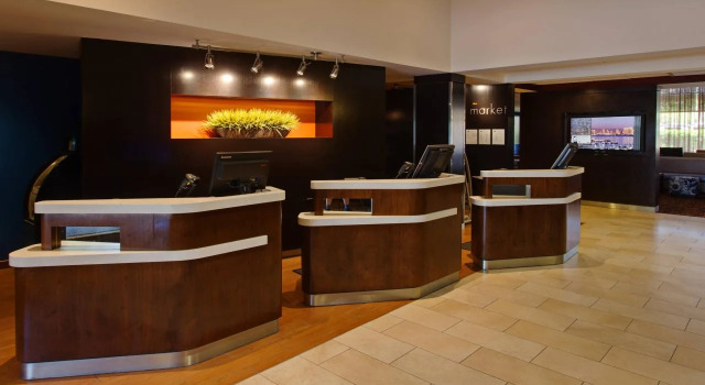 Courtyard by Marriott San Diego Central