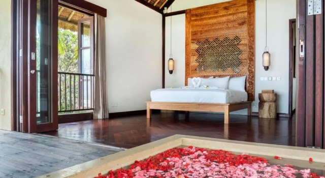 Вилла Sound of The Sea Villa