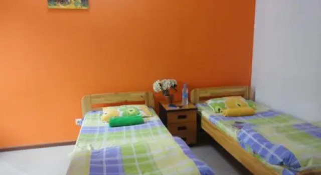 Amigo Hostel Almaty, Buchen Sie Hostel Almaty Kasachstan, in der Nähe von Alatau Metro Station