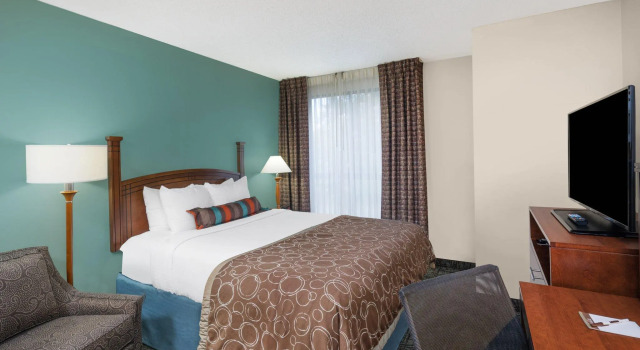 Люкс Staybridge Suites Memphis-Poplar Ave East by IHG