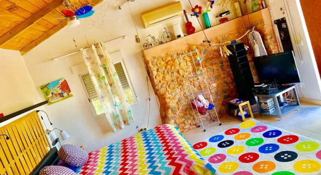 Studio in Ibiza, Santa Eulària Des Riu, with Wonderful Mountain View, Private Pool, Enclosed Garden - 4 Km From the Beach, Book Apartment Hotels in Ibiza with a Pool, Swimming Pool