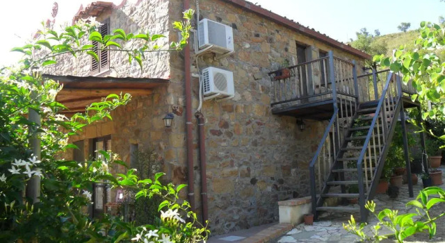 Alla Finestra Sul Parco, Book Hotel Hotels in Sicily with Parking, Parking
