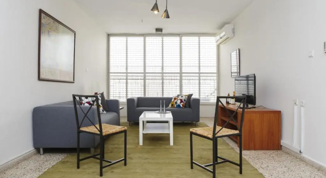 Апартаменты с 3 комнатами Kfar Saba Center Apartment