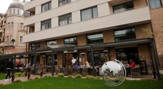 Апартаменты Apartment Charlie