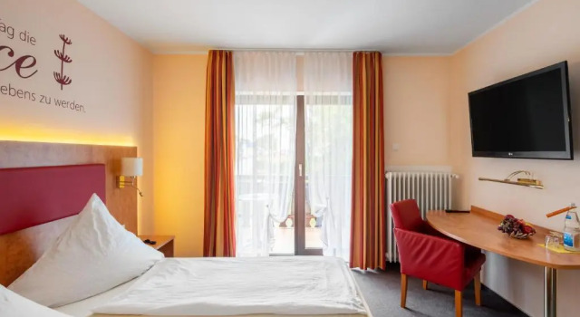 Двухместный номер Standard с балконом Hotel Häfner