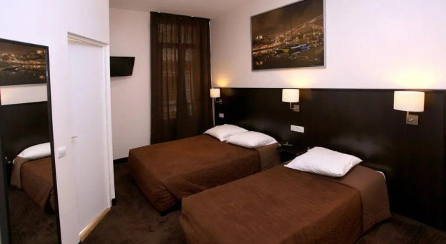 Трёхместный номер Standard Trocadero
