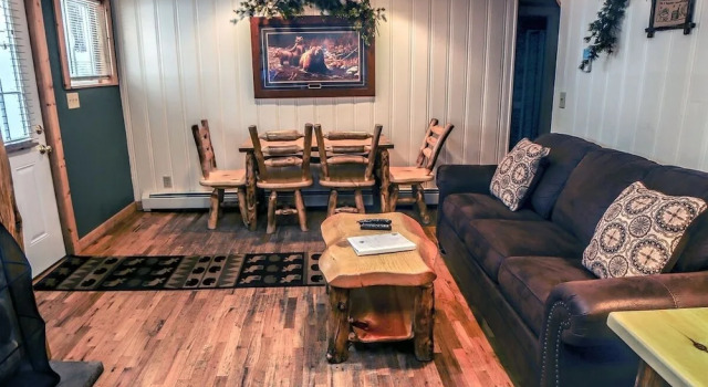 Шале с 2 комнатами Timber Creek Chalets: 3 2 Bedroom Chalet