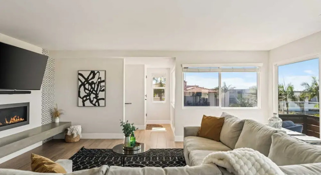 Rooftop w/ Hot Tub, Ocean Views 259 Trailhead Trestles 1 by Avantstay