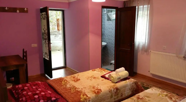 Двухместный номер Standard с видом на сад Guest House Panda