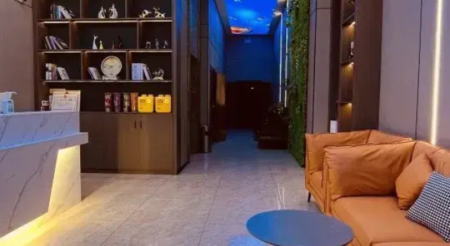 Jinyi Business Hotel (Qionghai Wanquanhe Branch)