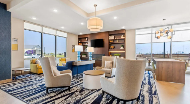 Comfort Inn & Suites at Sanford Sports Complex, 予約 ホテル スーフォールズ サウスダコタ州