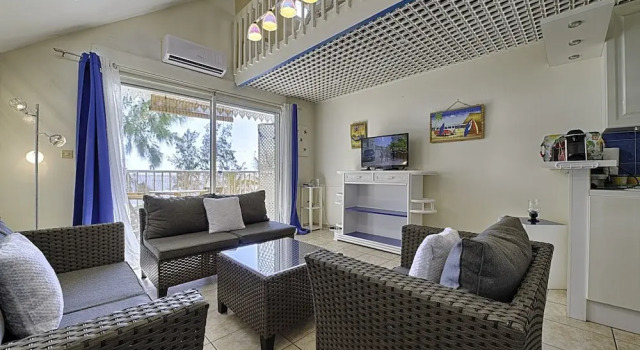 Appartement La Croisiere Bleue, Book Apartment Hotels in Saint-Paul with Parking, Parking