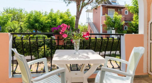 Двухместный номер Standard Roussas Apartments