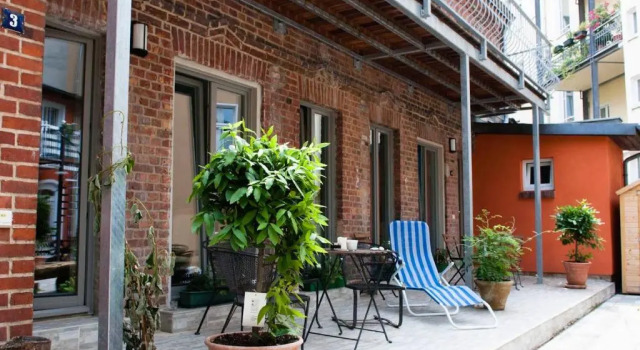 Beautiful And Cozy Remise for Up To 6 Guests