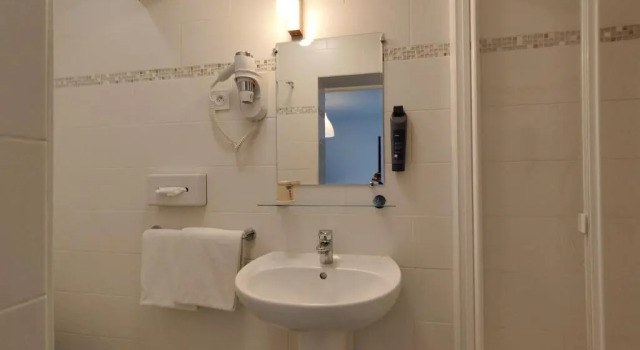 Двухместный номер Superior The Originals Access, Hotel Le Canter Saumur