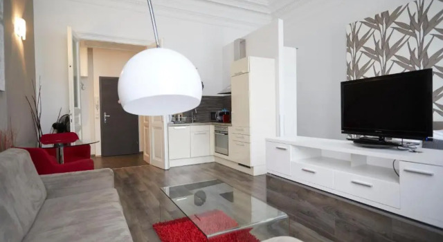 Апартаменты Deluxe KH Apartments Universitaet