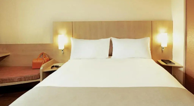 Двухместный номер Standard Hotel ibis Lisboa Jose Malhoa